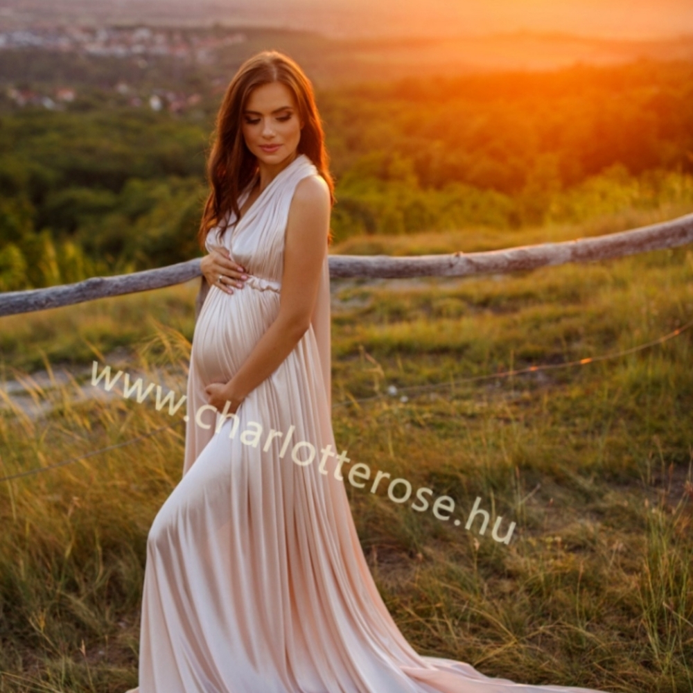 Maternity Infinity Dress for Photoshoot